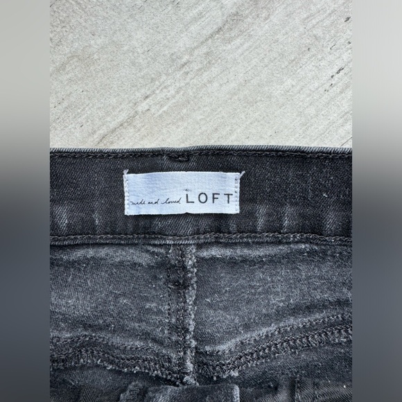 LOFT Women's Distressed Black High Rise Skinny Ankle Jeans - Size 29/8 - Picture 2 of 5